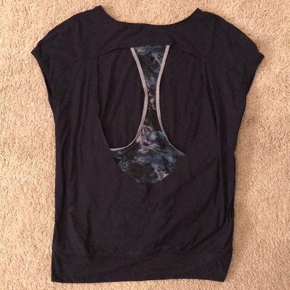 Lululemon If You’re LuckyS/S Top - Picture 3 of 6